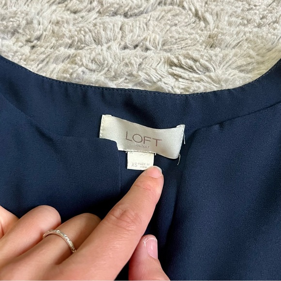 LOFT | Blouse - Picture 3 of 3